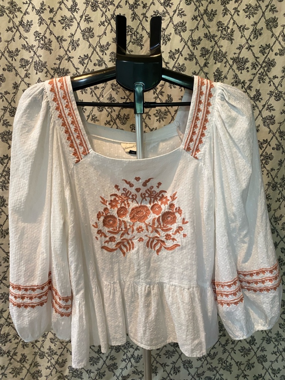 Universal Thread White Peasant Top with Rust Floral Embroidery
